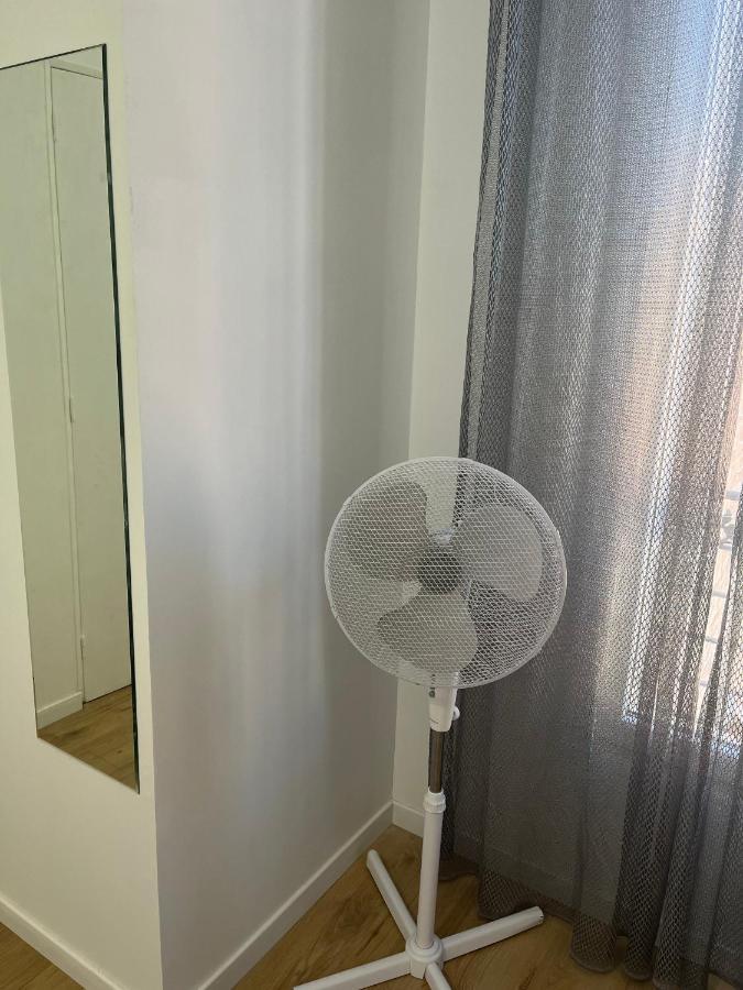 Cosy Appartement Nid De Reve Aubervilliers Exterior foto